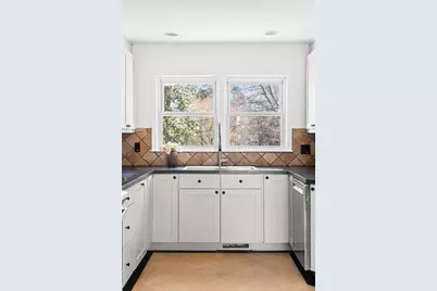 1962 Wellona Place NE, Atlanta, GA 30345 - Photo 15