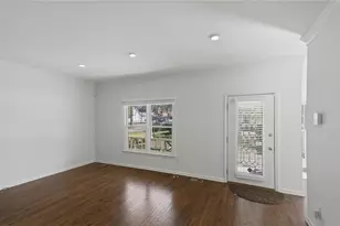 2340 Brockett Rd, Tucker, GA 30084 - Photo 13