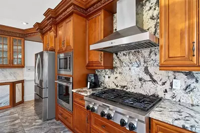 235 Summerhouse Lane, Sandy Springs, GA 30350 - Photo 21