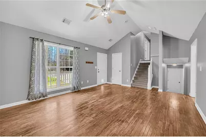 910 Ivy Hills Circle, Mount Airy, GA 30563 - Photo 3