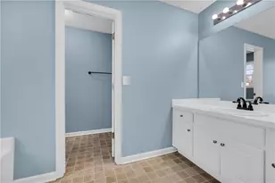 910 Ivy Hills Cir, Mount Airy, GA 30563 - Photo 19