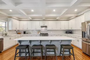 3926 Thompson Lake Dr, Buford, GA 30519 - Photo 3