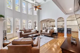 3926 Thompson Lake Dr, Buford, GA 30519 - Photo 27