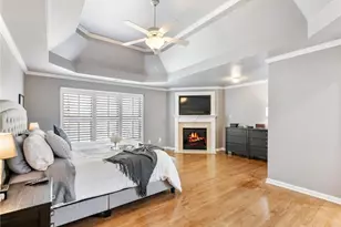 3926 Thompson Lake Dr, Buford, GA 30519 - Photo 5