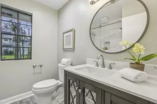 9950 Lake Forest Way, Roswell, GA 30076 - Photo 5