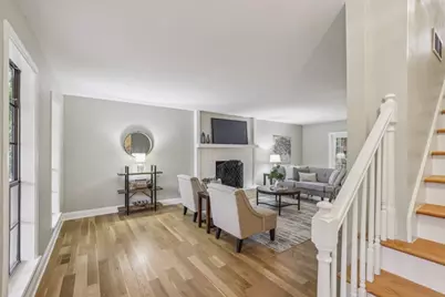 9950 Lake Forest Way, Roswell, GA 30076 - Photo 13