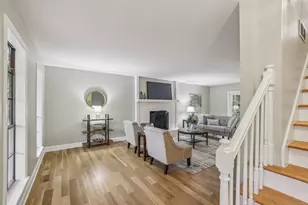 9950 Lake Forest Way, Roswell, GA 30076 - Photo 13