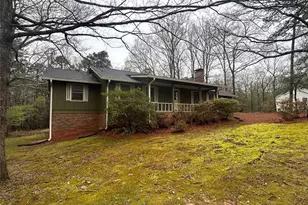 8896 Hickory Hollow Dr, Douglasville, GA 30135 - Photo 11