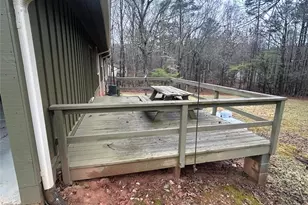 8896 Hickory Hollow Dr, Douglasville, GA 30135 - Photo 7