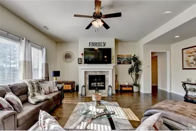 530 Thomas Drive, Loganville, GA 30052 - Photo 13
