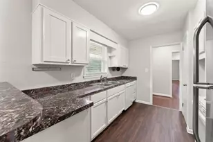 2352 Elmwood Cir SE, Atlanta, GA 30339 - Photo 13