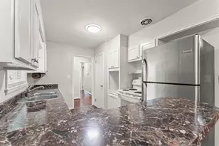 2352 Elmwood Cir SE, Atlanta, GA 30339 - Photo 7