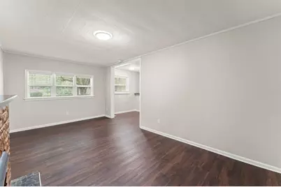 2352 Elmwood Circle SE, Atlanta, GA 30339 - Photo 17