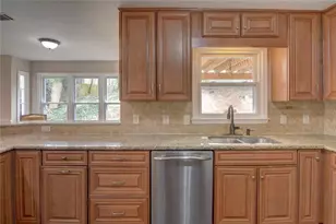 5265 N Hillbrooke Trace, Johns Creek, GA 30005 - Photo 13