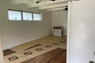 106 E Derenne Ave, Savannah, GA 31405 - Photo 9