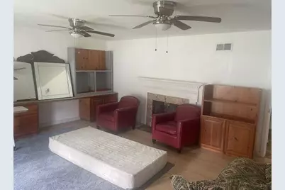 106 E Derenne Avenue, Savannah, GA 31405 - Photo 11