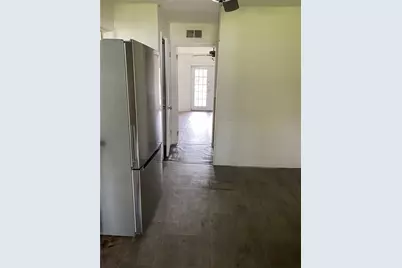 106 E Derenne Avenue, Savannah, GA 31405 - Photo 29