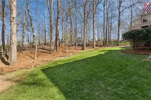 2270 Roxburgh Dr, Roswell, GA 30076 - Photo 45