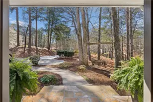 2270 Roxburgh Dr, Roswell, GA 30076 - Photo 3