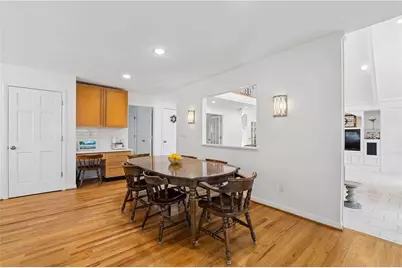 2270 Roxburgh Drive, Roswell, GA 30076 - Photo 17