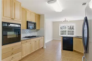 206 Gainsborough Way, Lawrenceville, GA 30044 - Photo 15