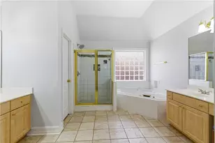 206 Gainsborough Way, Lawrenceville, GA 30044 - Photo 11