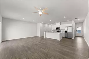 1922 Westwind, Lawrenceville, GA 30043 - Photo 15