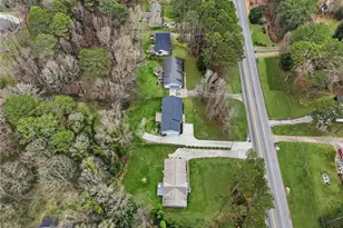 1066 Oak Rd SW, Lilburn, GA 30047 - Photo 5