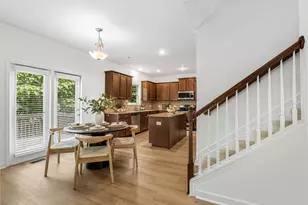 325 Cranbrooke Cir, Suwanee, GA 30024 - Photo 21