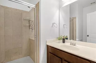 325 Cranbrooke Cir, Suwanee, GA 30024 - Photo 29