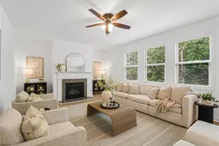 325 Cranbrooke Cir, Suwanee, GA 30024 - Photo 5