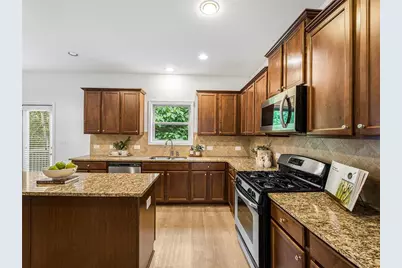 325 Cranbrooke Circle, Suwanee, GA 30024 - Photo 13