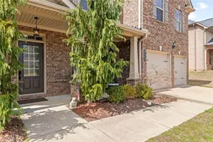 4465 Mossbrook Cir, Alpharetta, GA 30004 - Photo 3