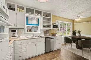 2904 Williams Pl, Snellville, GA 30078 - Photo 3