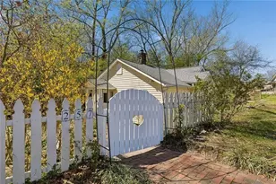 257 Vance Cir NE, Marietta, GA 30060 - Photo 5