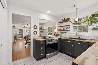 257 Vance Circle NE, Marietta, GA 30060 - Photo 17