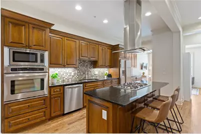 1313 SE Hawthorne Avenue SE, Smyrna, GA 30080 - Photo 5