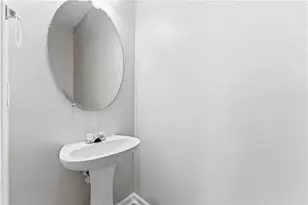 8662 Thomas Rd, Riverdale, GA 30274 - Photo 7