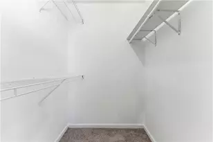 8662 Thomas Rd, Riverdale, GA 30274 - Photo 19