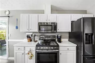 2523 Barndale Dr, Lawrenceville, GA 30044 - Photo 15