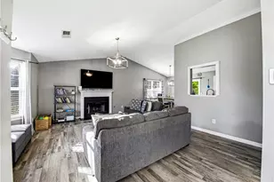 2523 Barndale Dr, Lawrenceville, GA 30044 - Photo 5