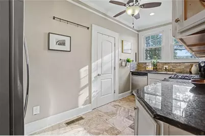 425 10th Street NE #22, Atlanta, GA 30309 - Photo 11