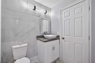 1075 Peachtree Walk NE, Atlanta, GA 30309 - Photo 21