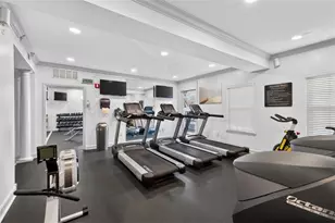 1075 Peachtree Walk NE, Atlanta, GA 30309 - Photo 31