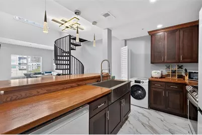 1075 Peachtree Walk NE #A512, Atlanta, GA 30309 - Photo 7