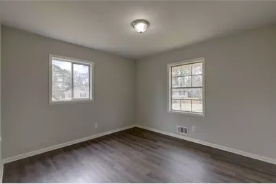 70 Jonathan Road, Riverdale, GA 30274 - Photo 7