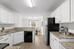 3631 Raiders Ridge Dr, Stonecrest, GA 30038 - Photo 5