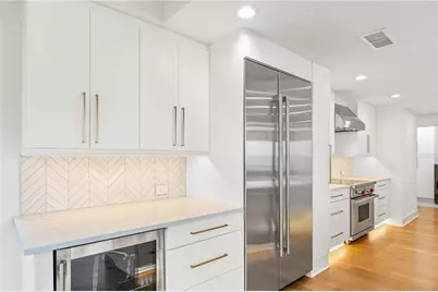 3481 Lakeside Drive NE #P206, Atlanta, GA 30326 - Photo 11