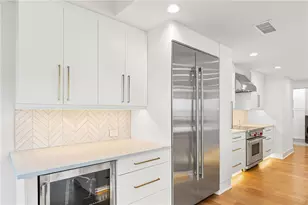 3481 Lakeside Dr NE, Atlanta, GA 30326 - Photo 9