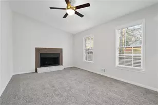 1450 Pine Creek Dr, Lawrenceville, GA 30043 - Photo 3